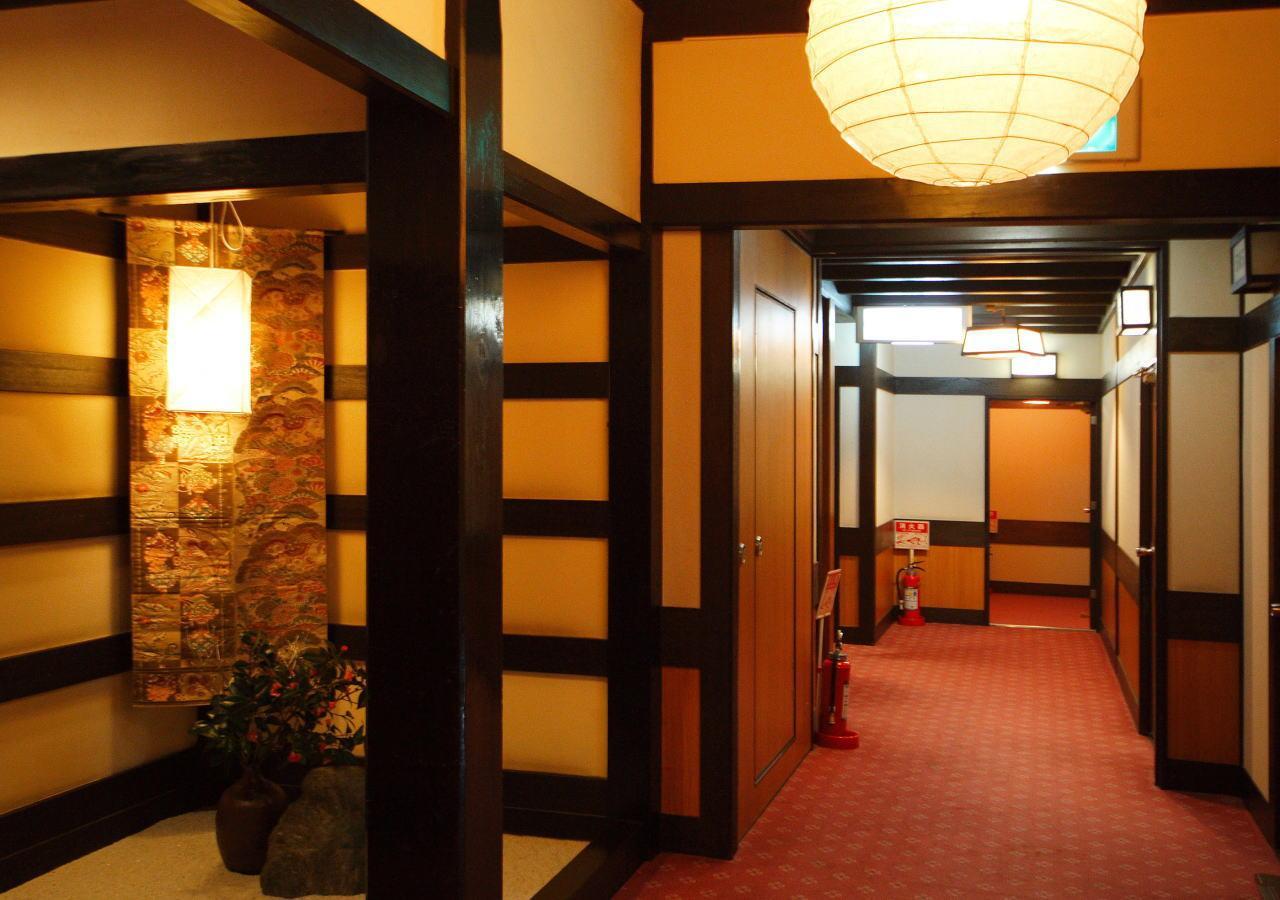 Отель Tamatsukuri Onsen Yujin Chiyonoyu Мацуэ Экстерьер фото